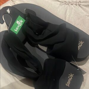 Sanuk Black Sandals